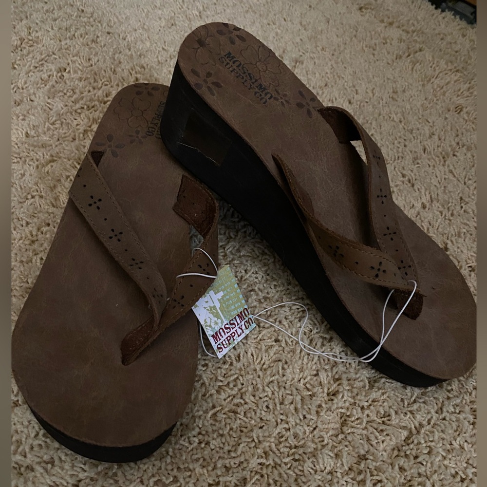 Mossimo Sandals